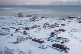 viaggio al polo nord Ny-Alesund base scientifica