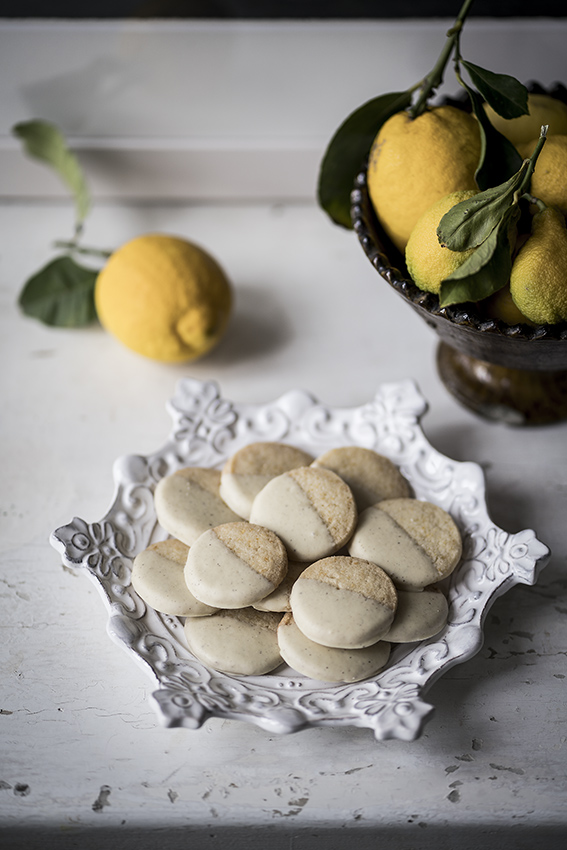 biscotti al cioccolato bianco e limone